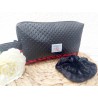 Trousse de toilette noire capitonnée avec chouchou – Fait main France