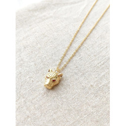 Collier tête de léopard dorée et zircon - détail du pendentif