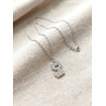 Collier petit chat en zircons - détail du pendentif