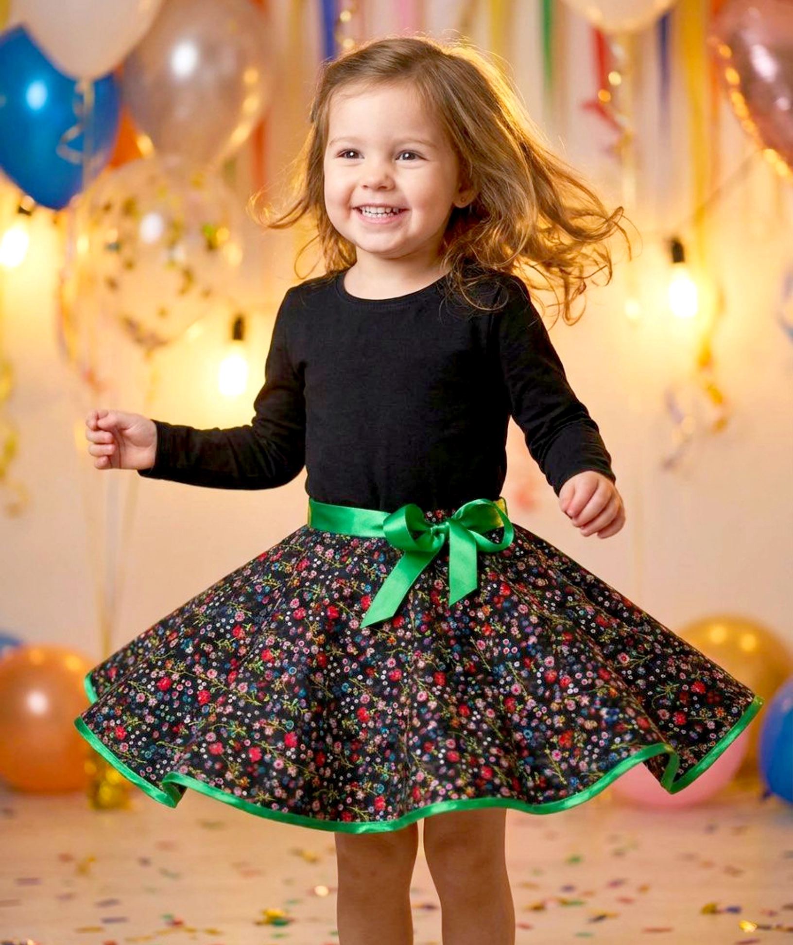 Jupe de f&ecirc;te fille en velours milleraies fleuri